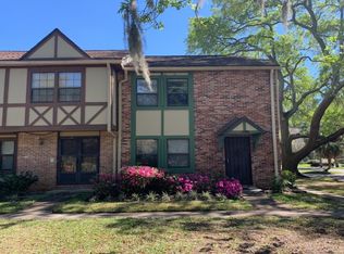 8196 Trafalgar Sq, Jacksonville, FL 32217