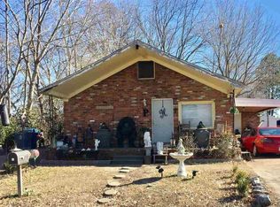 605 N McCombs St, Martin, TN 38237