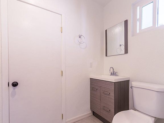5th image of 13231 Florwood Ave
