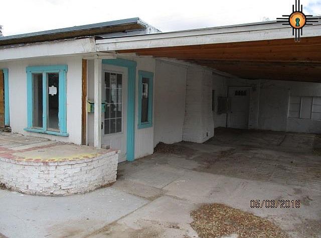 1st image of 414 W Santa Fe Ave