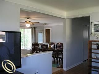 5th image of 41339 Greenbriar Ln