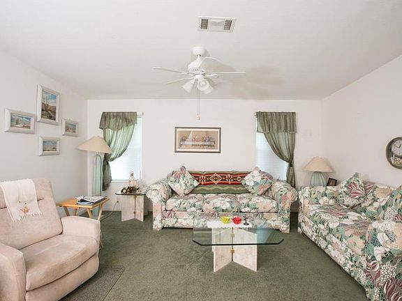 2nd image of 322 Loquat Dr
