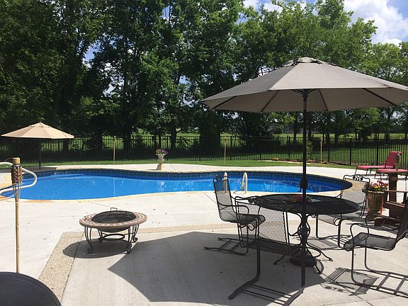 salt water pool