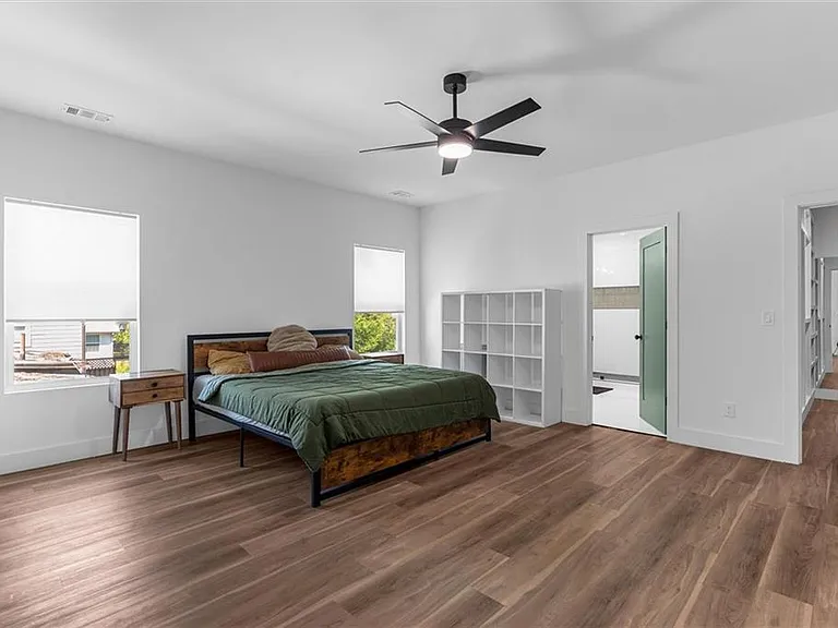 598 Formwalt St SW #A — Photo 33