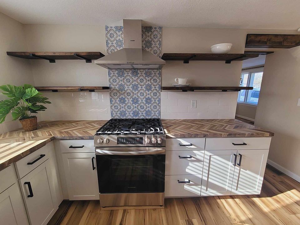 620 W Broadway St Maumee OH Zillow