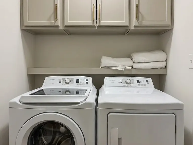 2901 Bannf Ct — Photo 15