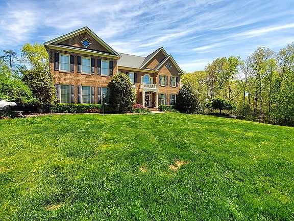 4th image of 5551 Acerville Pl