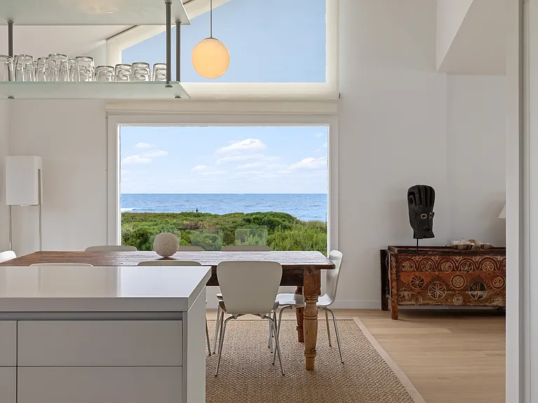 114 Dune Rd — Photo 19