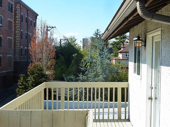 Private Deck