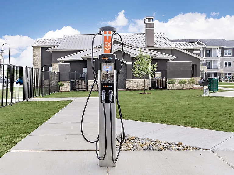 Vantage at McKinney Falls EV Charging Station
