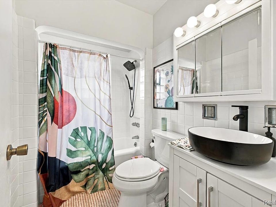 31 W Granet Ave, photo 18
