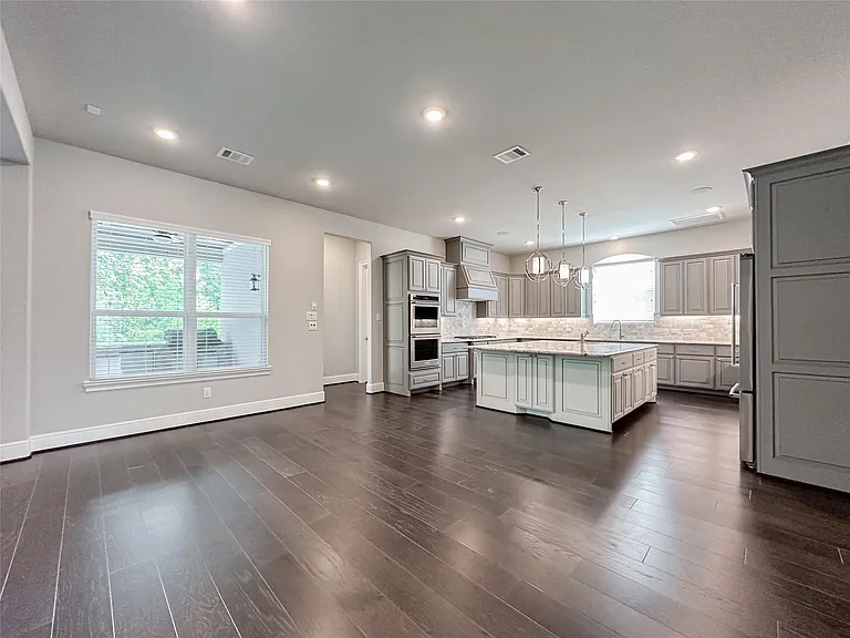 8543 Tynan Ridge Dr — Photo 14