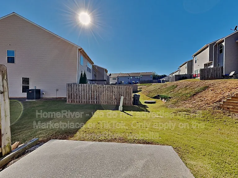 1329 Brookmere Way — Photo 22