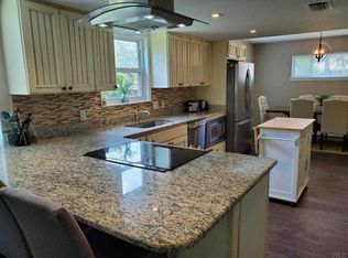 4 Poplar Ave, Shalimar, FL 32579