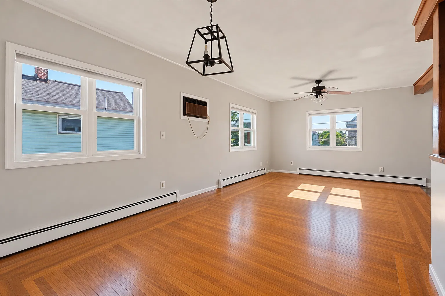 2 bed, 1163 sqft, $3,050 — Photo 4