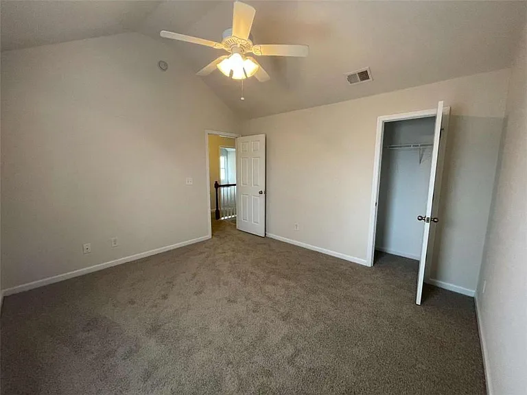 4205 Pointe Vecchio Cir — Photo 30