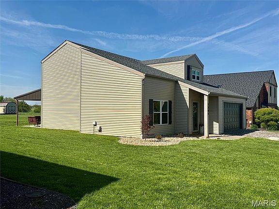 3rd image of 1305 W New St