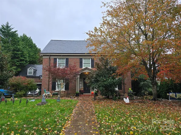 199 Kimberly Ave, Asheville, NC 28804