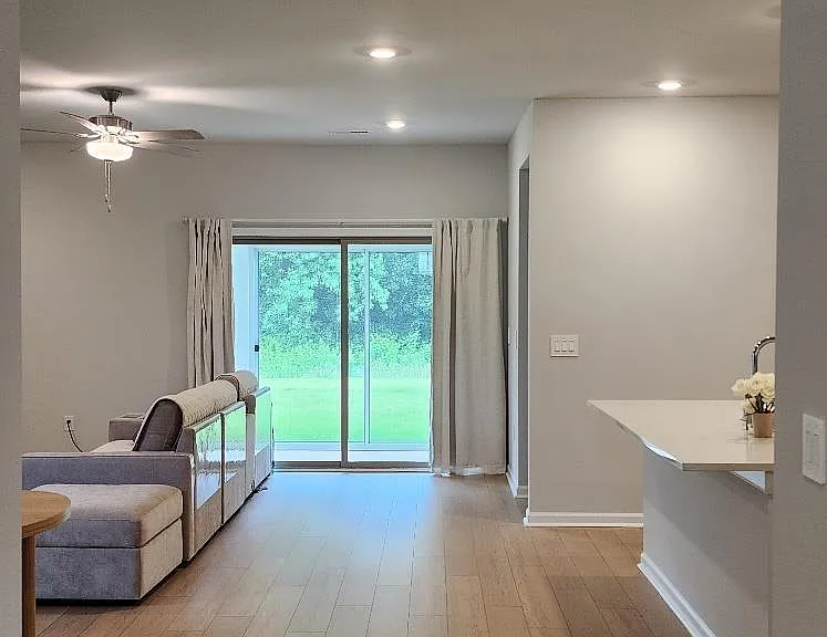 214 Waylan Ridge Ln — Photo 4