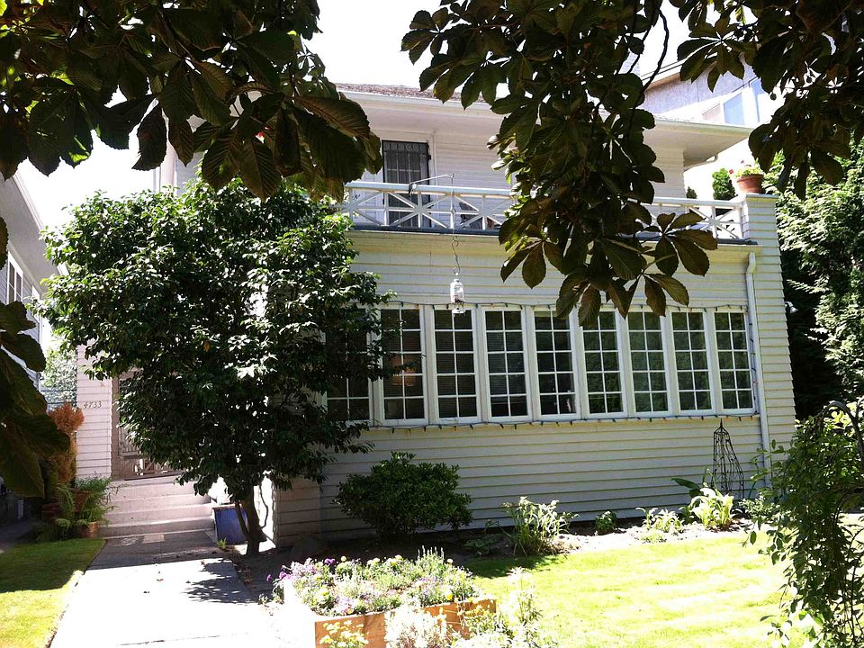 2nd image of 4733 16th Ave NE