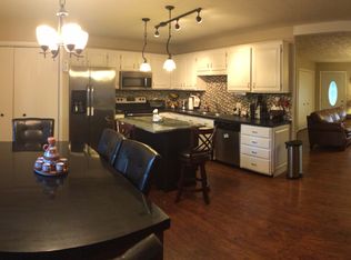 816 E Oklahoma Ave, Grand Island, NE 68801