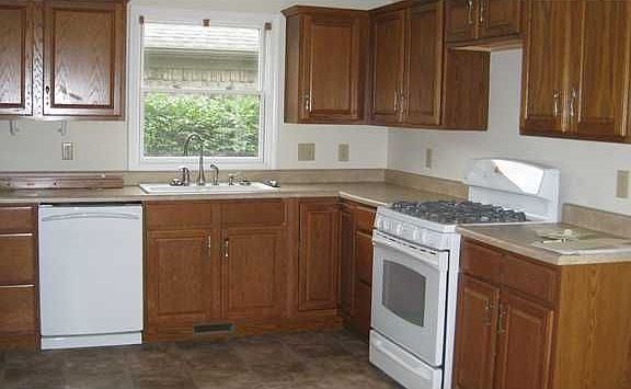 4th image of 6901 Kirkwood Club Dr