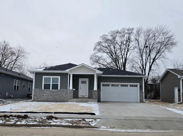 4828 37th AVENUE, Kenosha, WI 53144