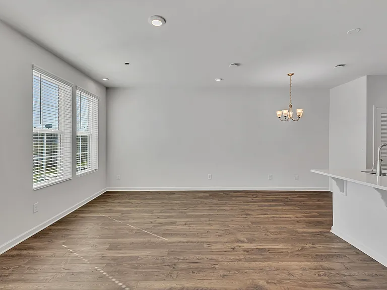 5002 Dayflower Dr — Photo 8