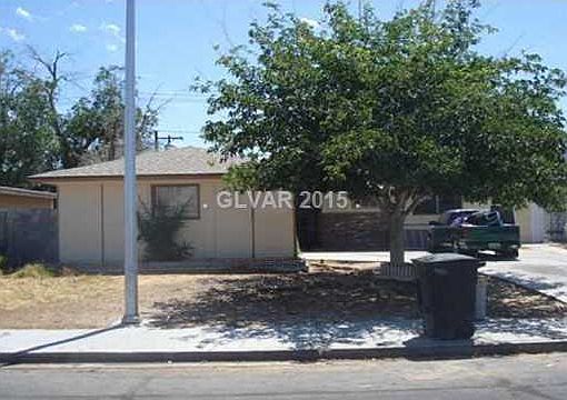 1st image of 409 S Wallace Dr