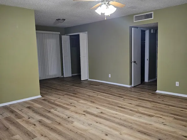 1663 N Marlan Ave, Springfield, MO 65803