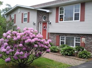 1 Norman Blvd, Hammonds Plains, NS B4B1N5