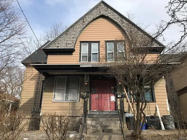 1106 Butternut St #2, Syracuse, NY 13208