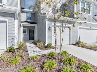 12083 Calvesta St, Jacksonville, FL 32256