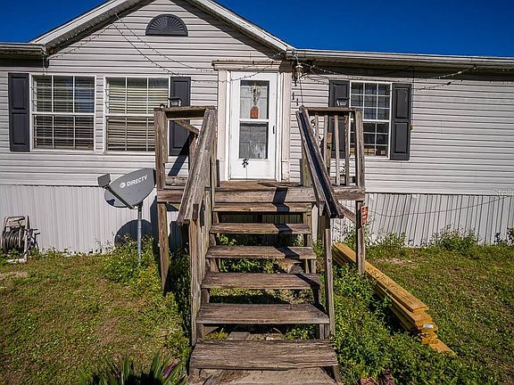 4th image of 11085 SE 132nd Pl