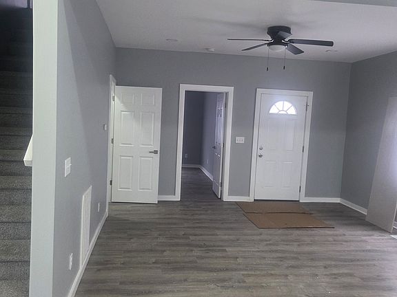 3rd image of 514 Delaware St