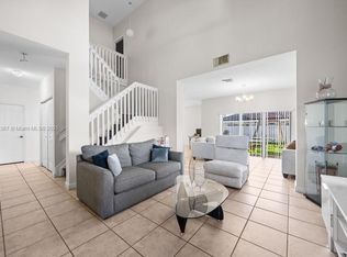 15490 SW 18th Ln, Miami, FL 33185