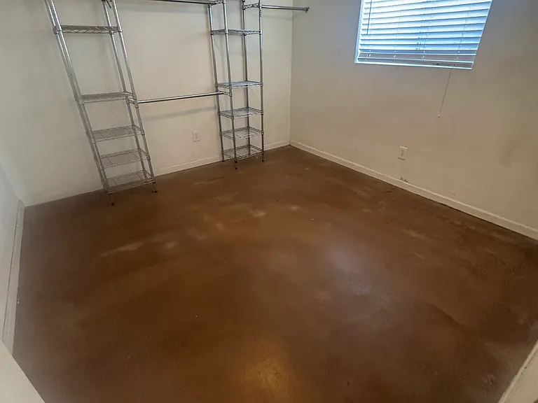 1938 E Mitchell Dr #2 — Photo 4