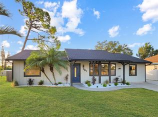 887 Olympia Rd, Venice, FL 34293