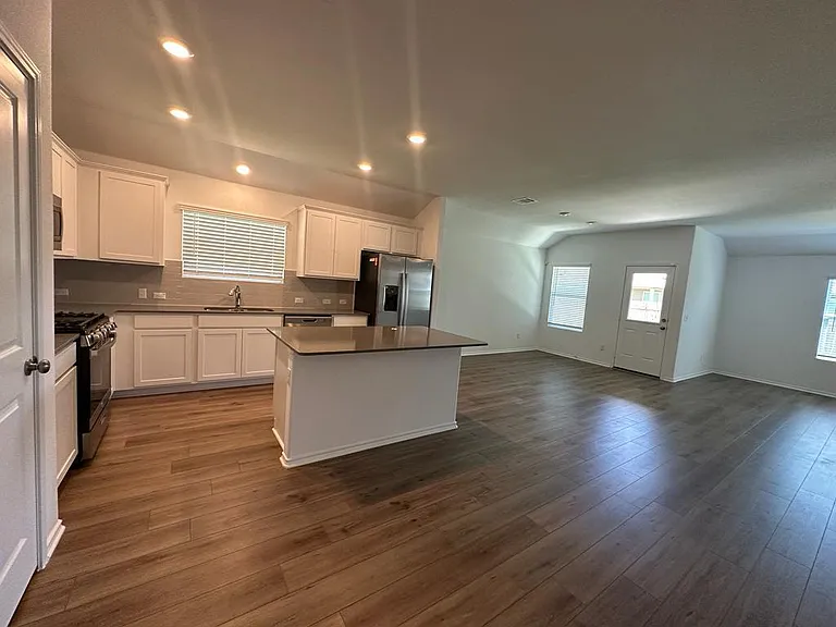 183 Otter Rd — Photo 17