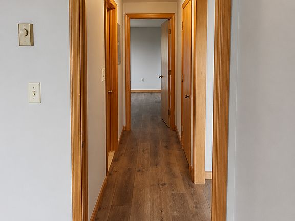 4th image of 59 South St APT 4