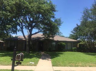 300 High Brook Dr, Richardson, TX 75080
