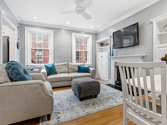 5th image of 12 Melrose St APT 3