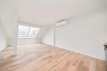 Rented by Living New York