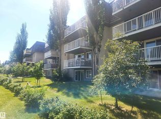 Melrose Place, Edmonton, AB T6E 4B6