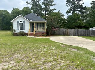 119 Peachtree St, Gilbert, SC 29054