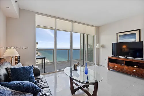 1830 S Ocean Dr #4409 Photo 1