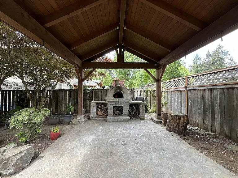 6435 McDuff Ct — Photo 72