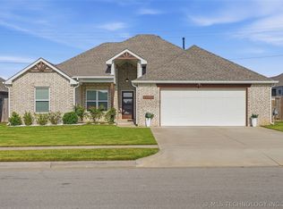 10840 S 274th East Ave, Coweta, OK 74429