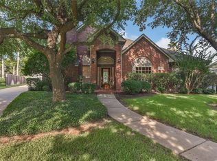 1319 Tracewood Gln, Houston, TX 77077
