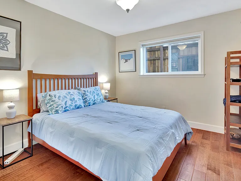 1317 Chestnut St — Photo 14